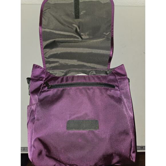 Columbia Azza II Women's Purple Messenger Bag Casual Travel School Work 12x11x4 - Picture 3 of 12